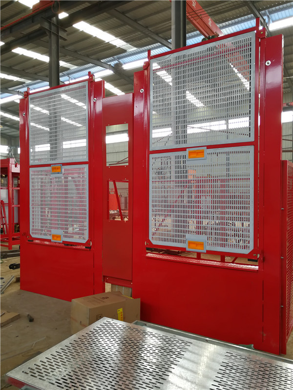 BORUIDA施工升降机具有良好的粉末涂料